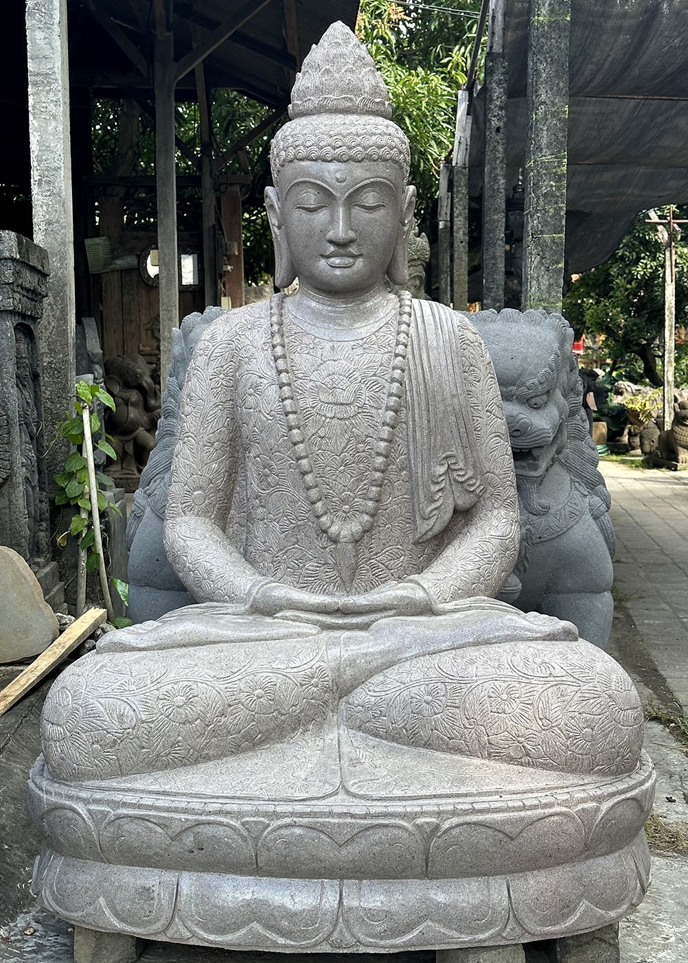 Schitterend Groot Handgemaakt Stenen Boeddha Tuinbeeld in de Dhyana Mudra 150cm Lotus Art